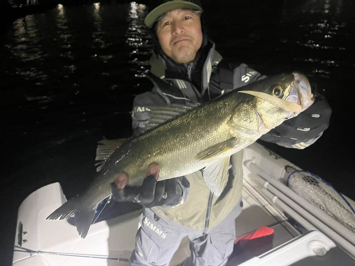 ビッグフライでビッグシーバスを釣るための規格外のフライロッド